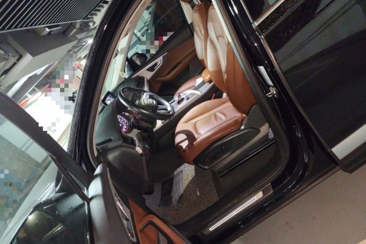 Used Audi Q7 2018 40 TFSI Comfort Model