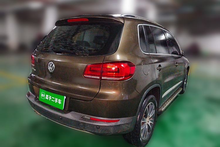 Used Volkswagen Tiguan 2015 1.8TSI Automatic Two-Wheel Drive Luxury Model Rear Right 45 Deg