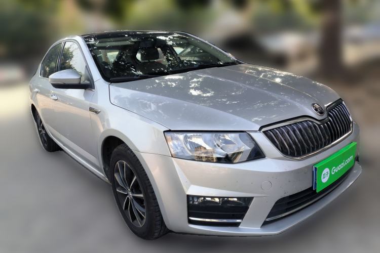 Used Skoda Octavia 2017 1.6L Automatic Smart Drive Edition
