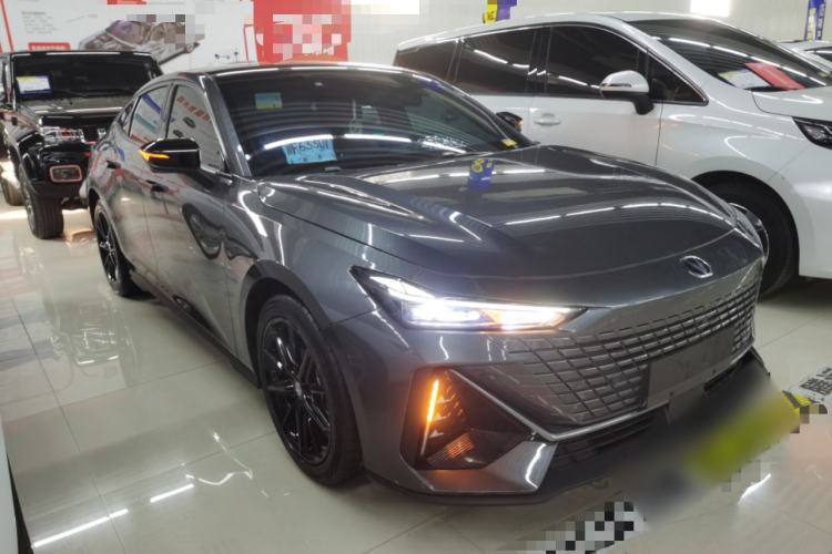 Used CHANGAN UNI-V 2022 1.5T Prestige Version