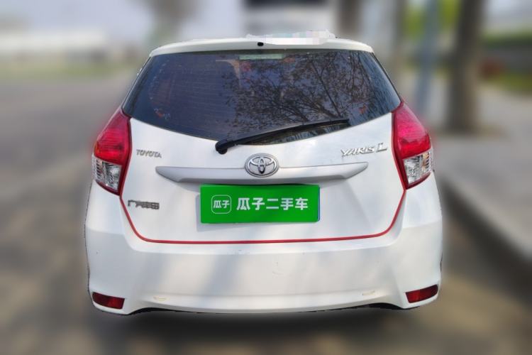 Used Toyota YARiS L Zhi Xuan 2015 1.5E Automatic Charm Edition