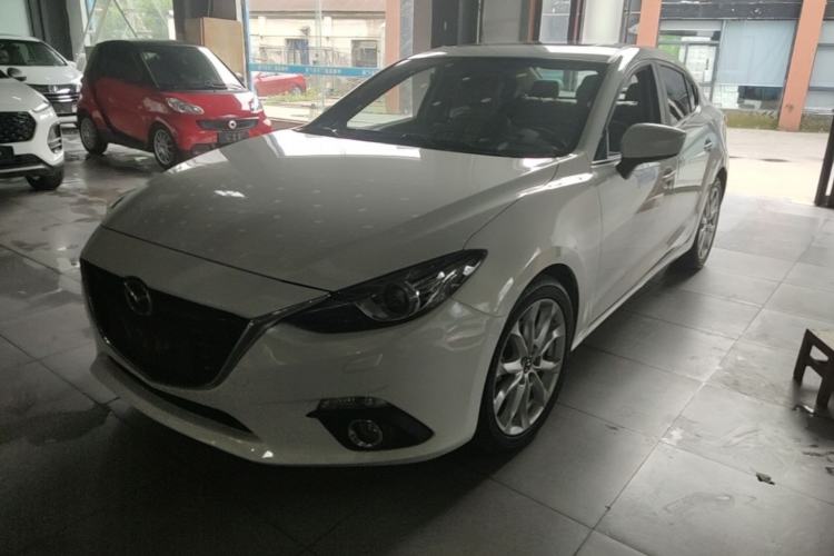 Used Mazda 3 Axela 2014 Sedan 2.0L Automatic Flagship Model