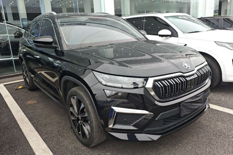 Used Skoda Kodiaq 2023 TSI330 5-Seater Two-Wheel-Drive Luxury Edition