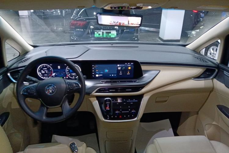 Used Buick GL8 2022 ES Landtrek 653T Flagship Model
