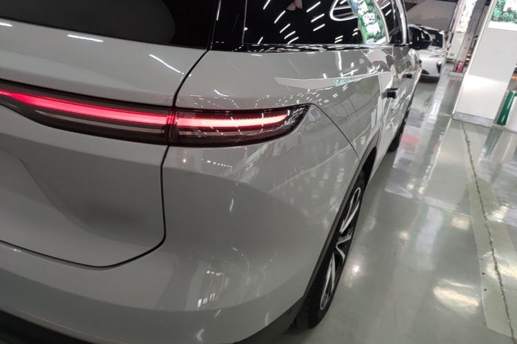 Used Nio ES8 2023 75 kWh
