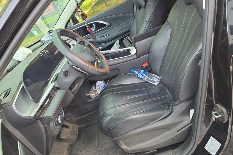 Used EXEED Lingyun 2025 Model 300T Two-Wheel-Drive Moonlit Night Edition Left Front Seat