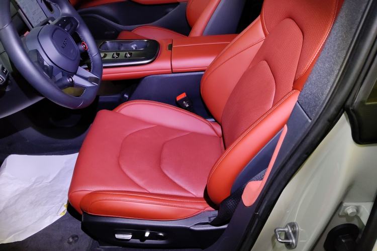 Used Xiaomi Auto SU7 2024 Rear-Drive Long-Range Intelligent Driving Version