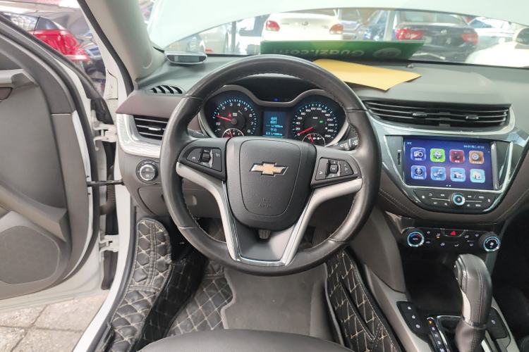 Used Chevrolet Malibu 2017 1.5T Automatic Luxury Edition Steering Wheel