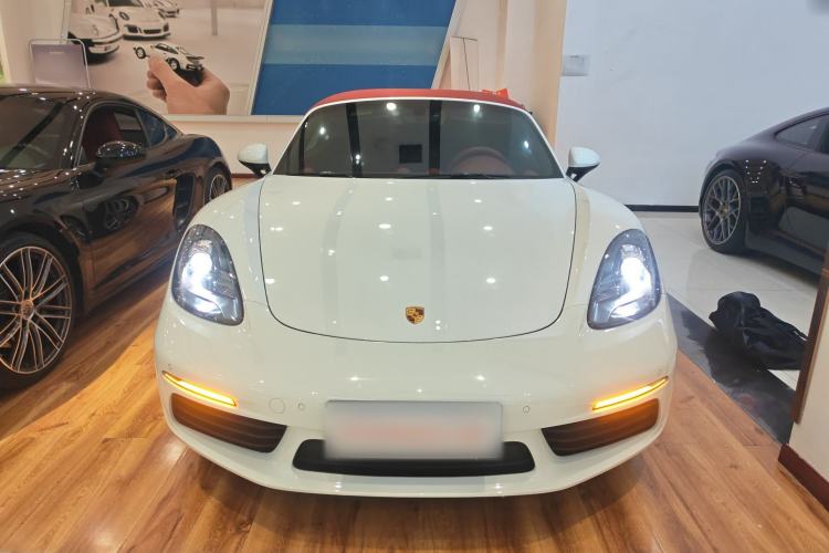 Used Porsche 718 2022 Boxster 2.0T Front