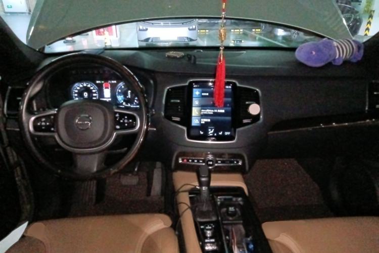 Used Volvo XC90 2015 T6 Zhiya Edition 7-seater Center Console