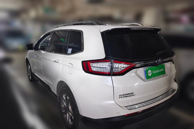 Used Ford Edge 2016 EcoBoost 245 Two-Wheel-Drive Titanium 7-Seater
