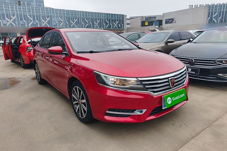 Used Roewe i6 2018 20T Automatic Flagship Edition Front Right 45 Deg