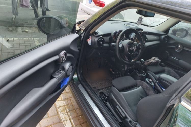 Used MINI 2016 1.5T COOPER Driver Seat