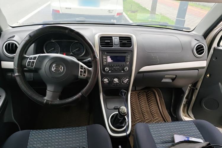 Used Suzuki Wagon R X5 2015 1.4L Cruise Model China IV

