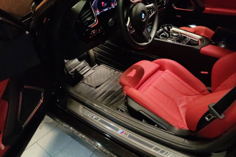 Used BMW Z4 2022 sDrive 25i M Sport Package Driver Seat