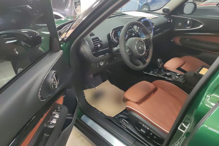 Used MINI Clubman 2023 Refresh 1.5T COOPER Connoisseur
