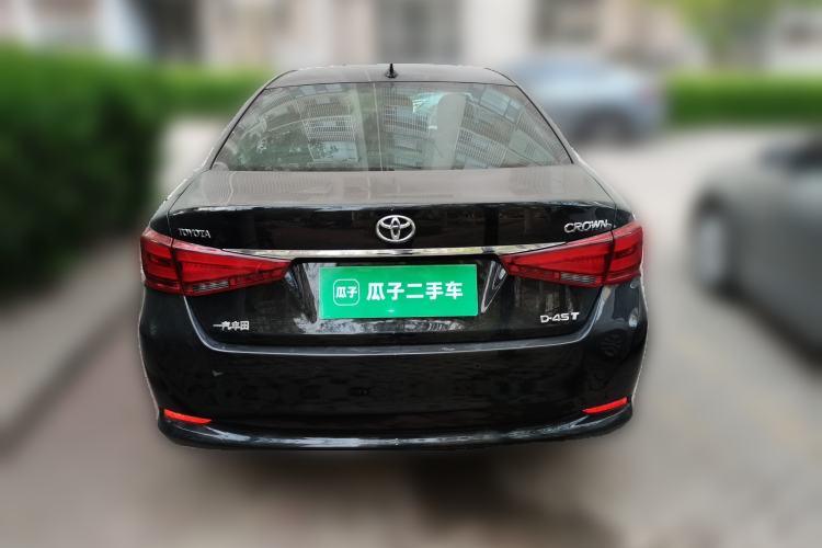 Used Toyota Crown 2015 2.0T Luxury Edition Rear