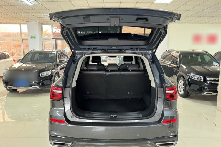 Used Roewe RX5 2023 PLUS 330TGI Automatic Trendsetting Smart Edition