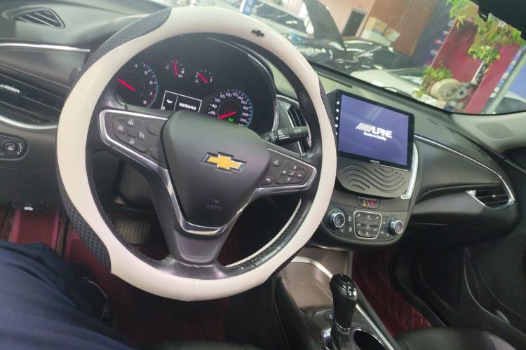 Used Chevrolet Malibu XL 2019 535T CVT Active Version Steering Wheel