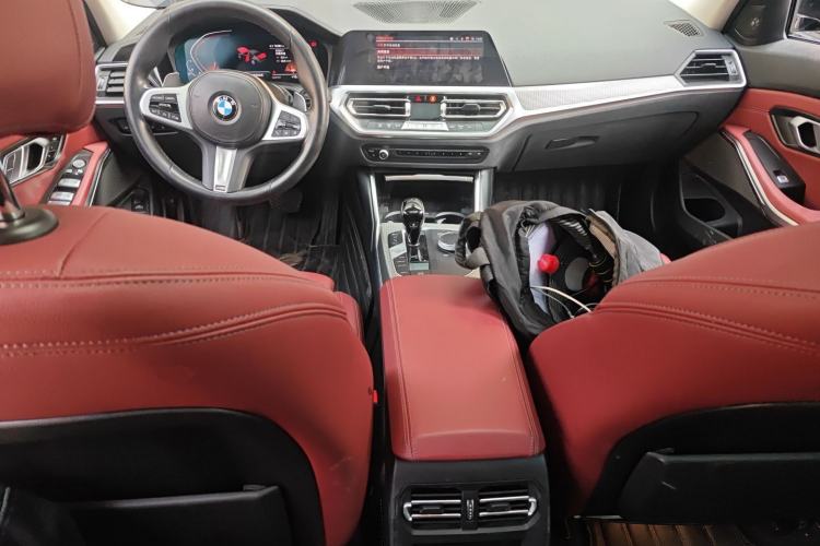 Used BMW 3 Series 2022 Updated 330i M Sport Night Edition Package Center Console