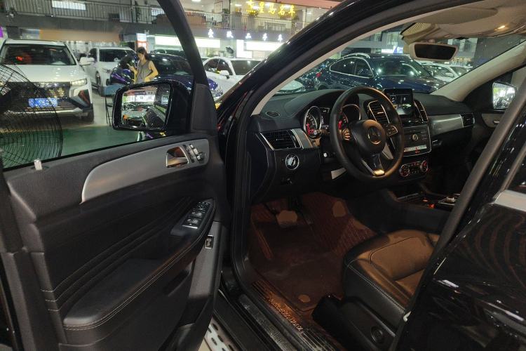 Used Mercedes-Benz GLE Coupe 2017 GLE 400 4MATIC Coupe SUV