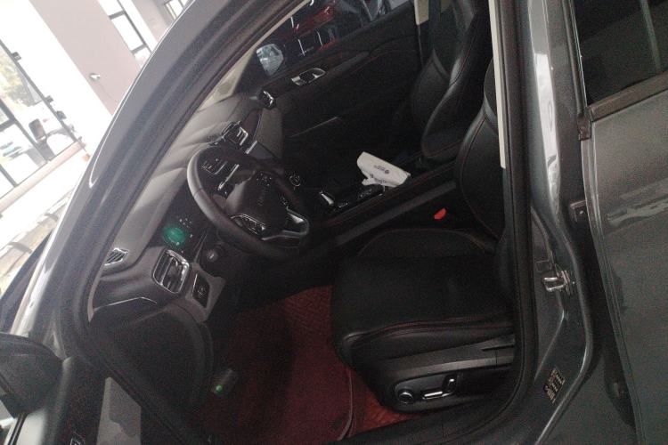 Used Lynk & Co 02 2020 1.5T DCT Two-Wheel Drive Pro Edition Driver Seat