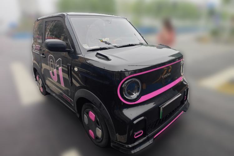 Used Geely Galaxy Panda 2024 200km Panda Kart Front Right 45 Deg