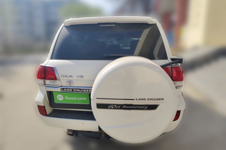 Used Toyota Land Cruiser 
