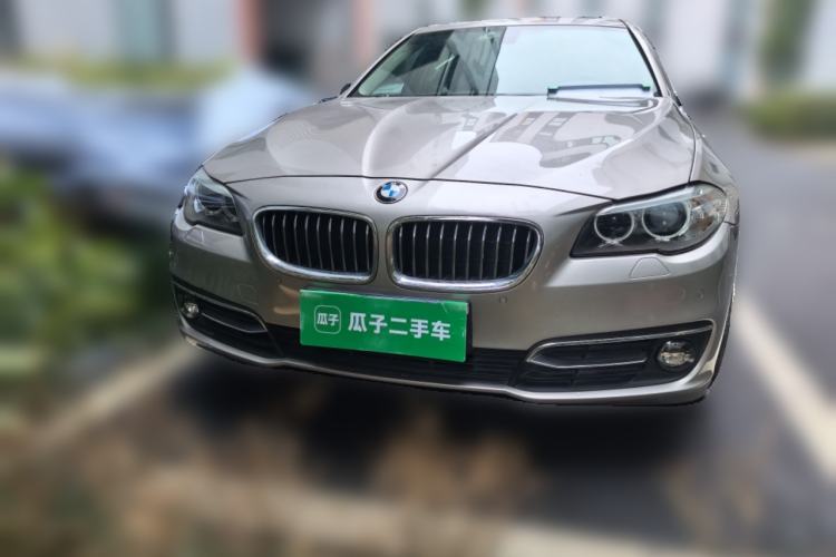 Used BMW 5 Series 2013 525Li Leading Model
