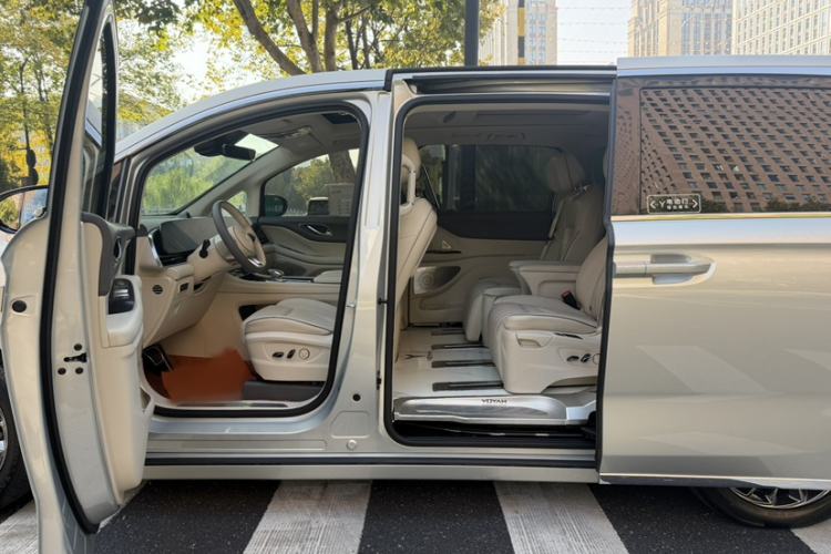 Used VOYAH Dream 2022 Low-Carbon Edition Dream+ Smart Enjoyment Package