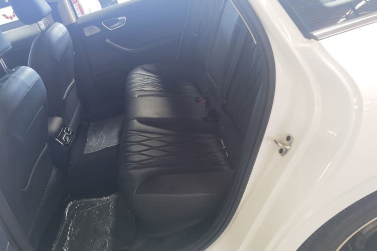 Used Roewe D7 2023 EV 510km Rear-Drive Flagship Edition Left Rear Seat