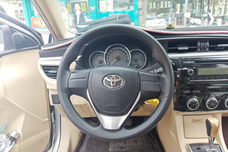 Used Toyota Corolla 2014 1.6L CVT GL
