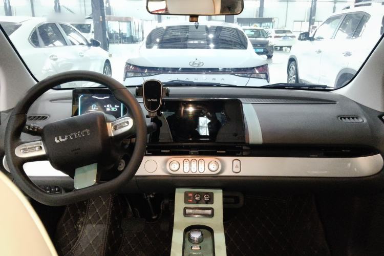 Used CHANGAN NEVO Lumin 2023 301km Honey Dew Edition