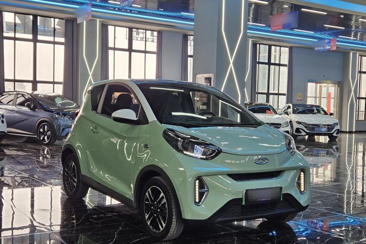 Used Chery Little Ant 2022 Sweet Pink Edition Half-Sugar Version Lithium Iron Phosphate 29.2 kWh 30 kW 301 km