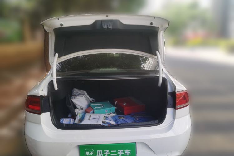 Used Volkswagen Lamando 2015 230TSI DSG Fashion Edition Trunk