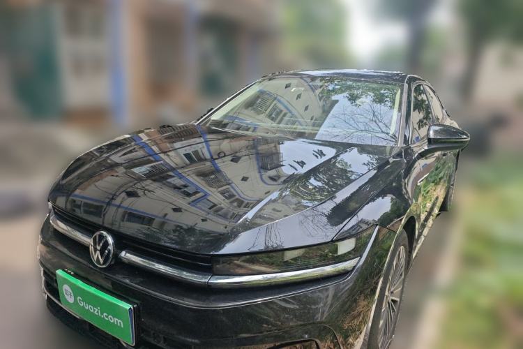 Used Volkswagen Magotan 2024 380TSI DSG Prestige Edition DaMai Package