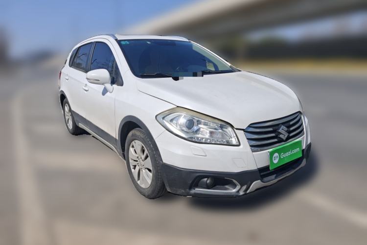 Used Suzuki S-Cross 2014 1.6L CVT Two-Wheel Drive Elite Version
