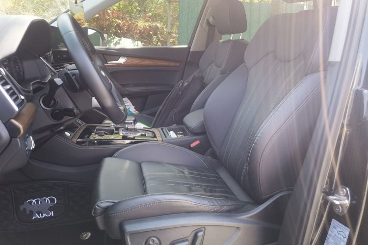 Used Audi Q5L 2022 40T Fashionable and Dynamic Model