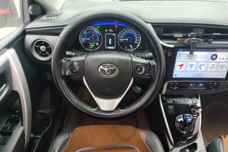 Used Toyota Corolla 2018 Dual-Engine 1.8L E-CVT Smart Edition