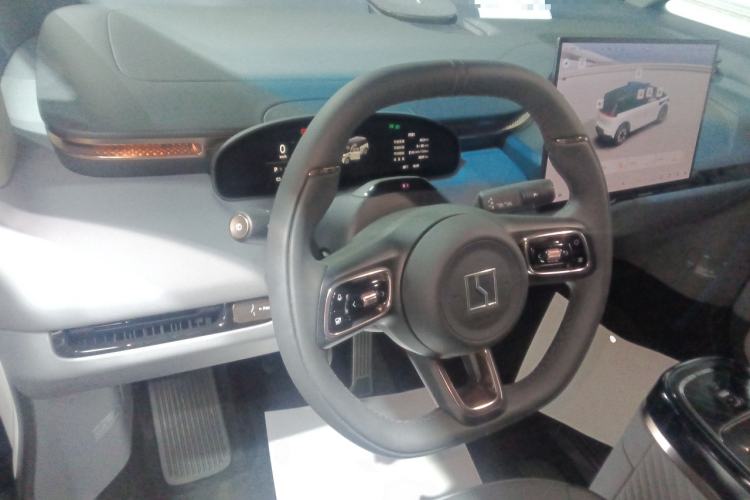 Used Zeekr MIX 2025 Long-Range Intelligent Driving Edition
