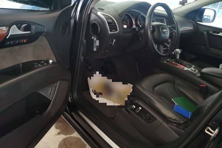 Used Audi Q7 2014 35 TFSI Ambition Edition Driver Seat