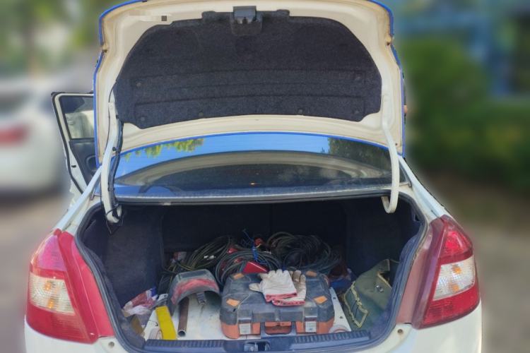 Used Geely Auto Diamond 2015 Sedan 1.5L Manual SuperDeluxe Model
