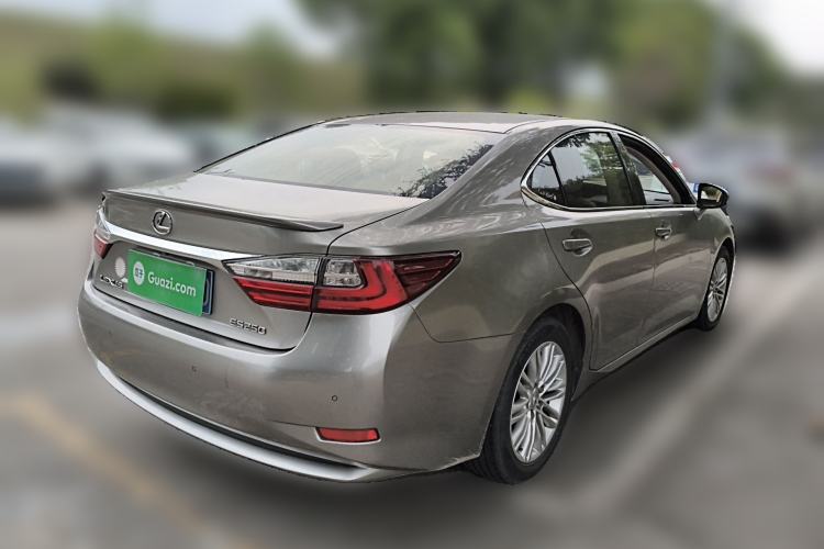 Used Lexus ES 2017 200 30th Anniversary Edition
