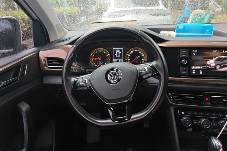 Used Volkswagen Tharu 2019 330TSI Four-Wheel Drive Luxury Edition China VI Standard Steering Wheel