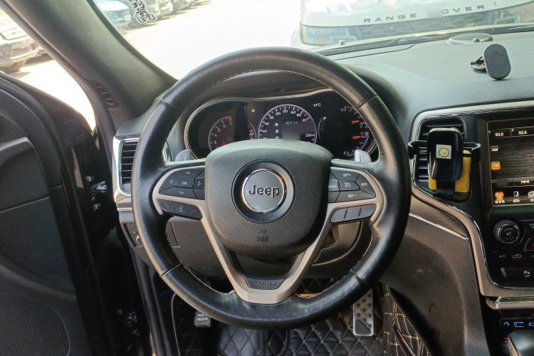 Used Jeep Grand Cherokee 2016 3.0L Elite Navigation Edition