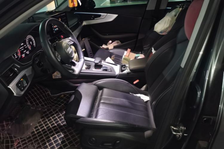 Used Audi A4L 2022 40 TFSI Fashion Dynamic Model
