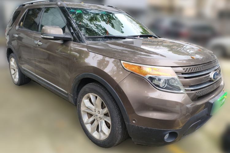Used Ford Explorer 2013 3.5L Deluxe Model Front Right 45 Deg