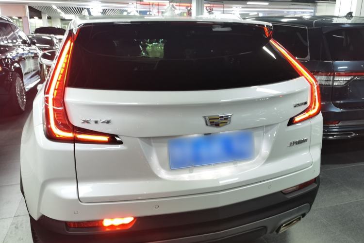 Used Cadillac XT4 2020 Revised Version 28T Two-Wheel Drive Leading Edition Rear