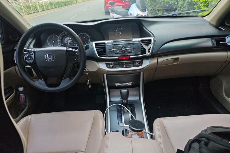 Used Honda Accord 2015 2.0L LX Comfort Edition