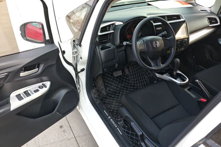 Used Honda Fit 2018 1.5L CVT Comfort Sunroof Version
